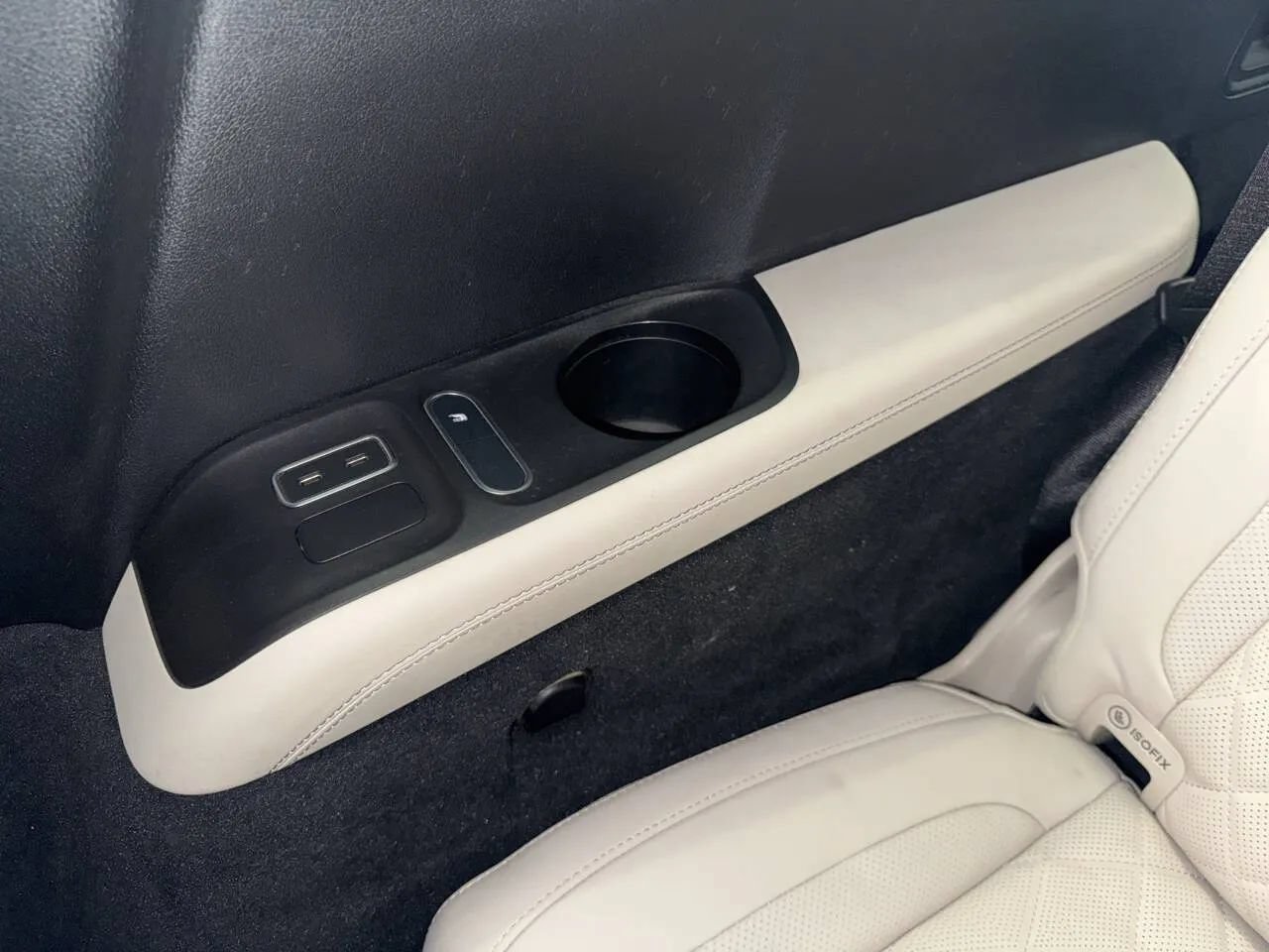 Used 2025 Mercedes-Benz GLS 63 AMG 4MATIC w/ Warmth & Comfort Package image 45