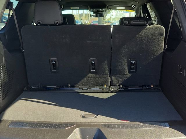 Certified 2025 GMC Yukon XL Denali image 9