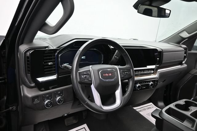 Used 2023 GMC Sierra 1500 SLE AWD/4WD image 12