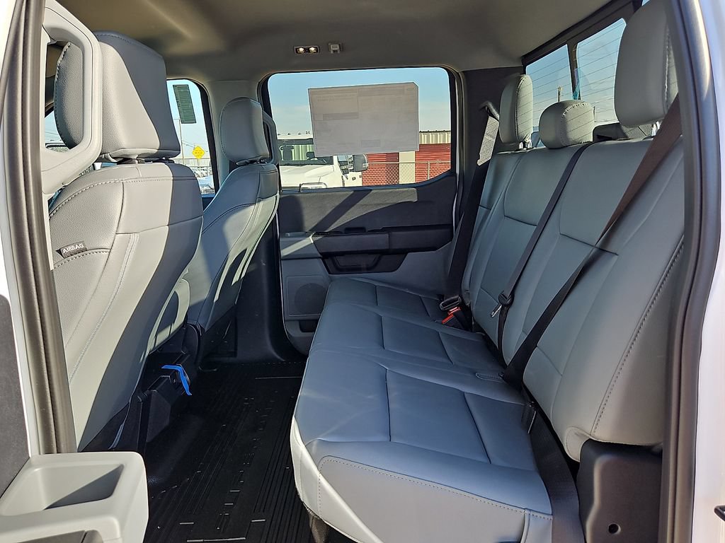 New 2026 Ford F350 XL w/ XL Chrome Package AWD/4WD image 16