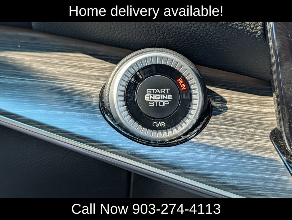 Used 2024 Jeep Wagoneer L Series II w/ Flexible Seating Group image 19