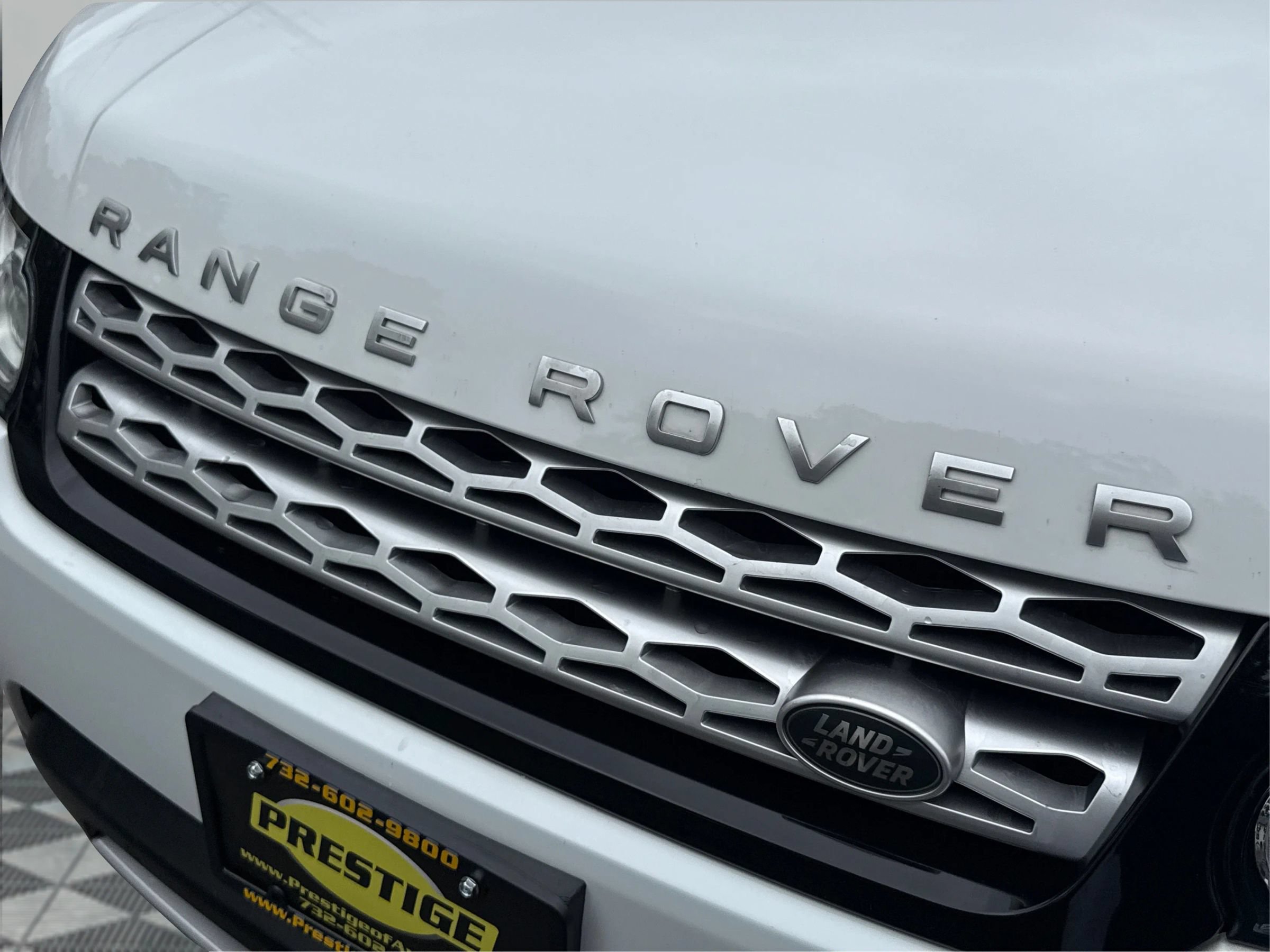 Used 2015 Land Rover Range Rover Sport Supercharged AWD/4WD image 29