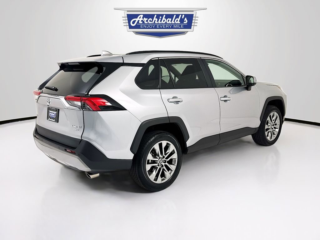 Used 2022 Toyota RAV4 Limited w/ Limited Grade Weather Package image 7