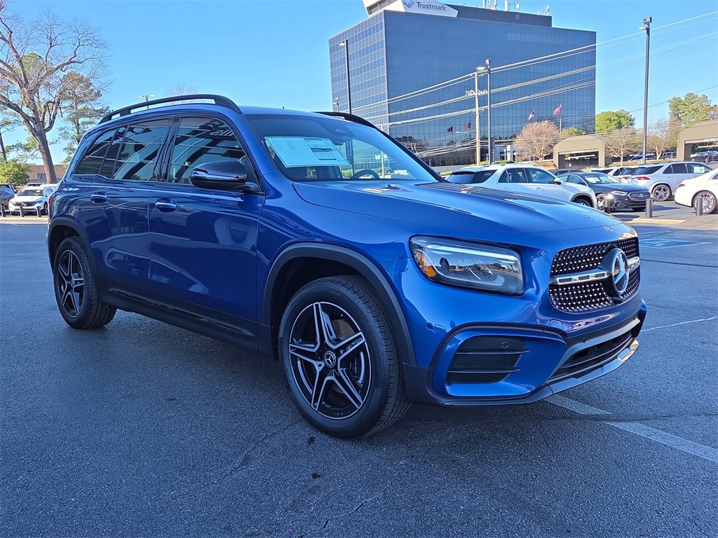 New 2026 Mercedes-Benz GLB 250 4MATIC image 7