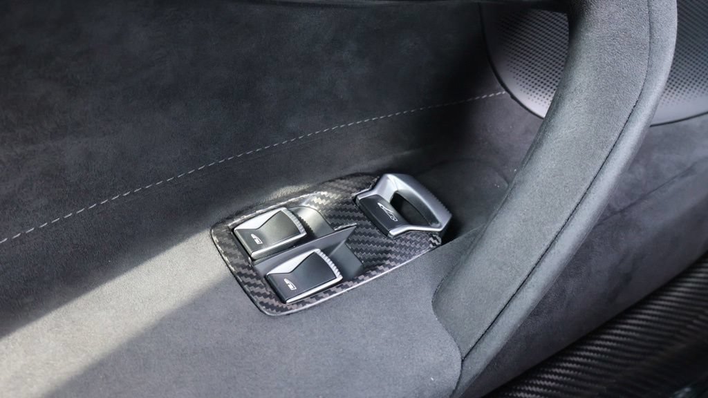 Used 2021 McLaren 720S Luxury RWD image 29