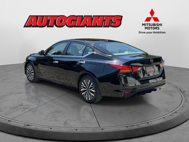 Used 2025 Nissan Altima 2.5 SV FWD image 6