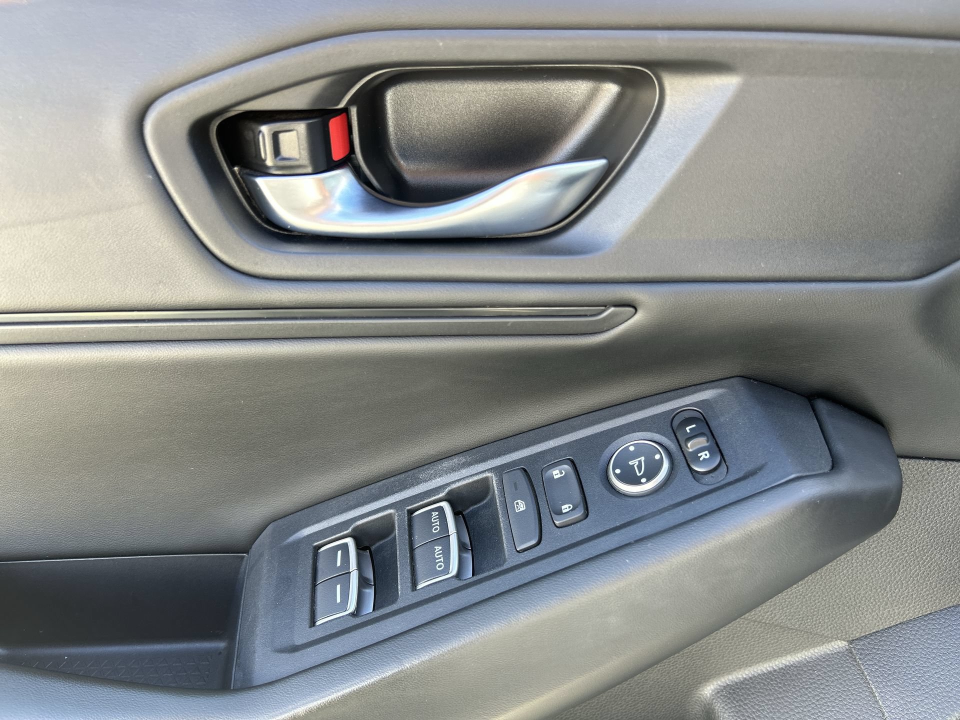Certified 2023 Honda Accord EX image 15