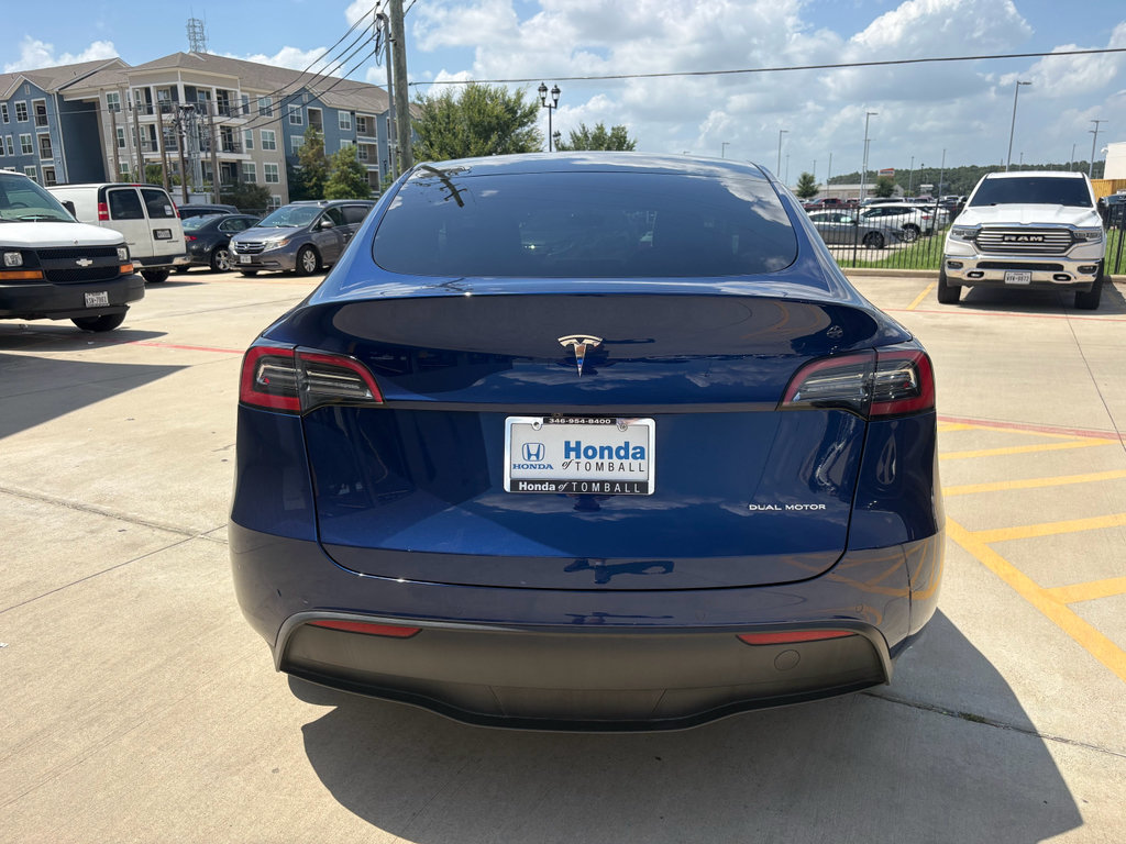 Used 2022 Tesla Model Y Long Range AWD/4WD image 8