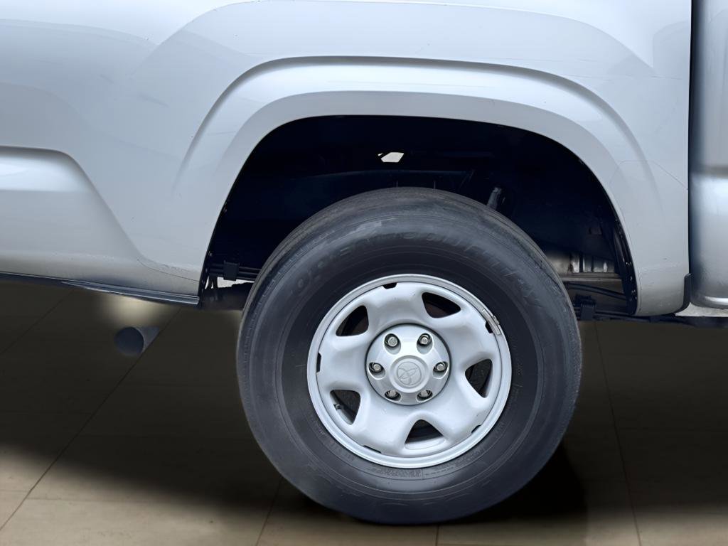 Used 2022 Toyota Tacoma SR w/ SR Convenience Package image 37