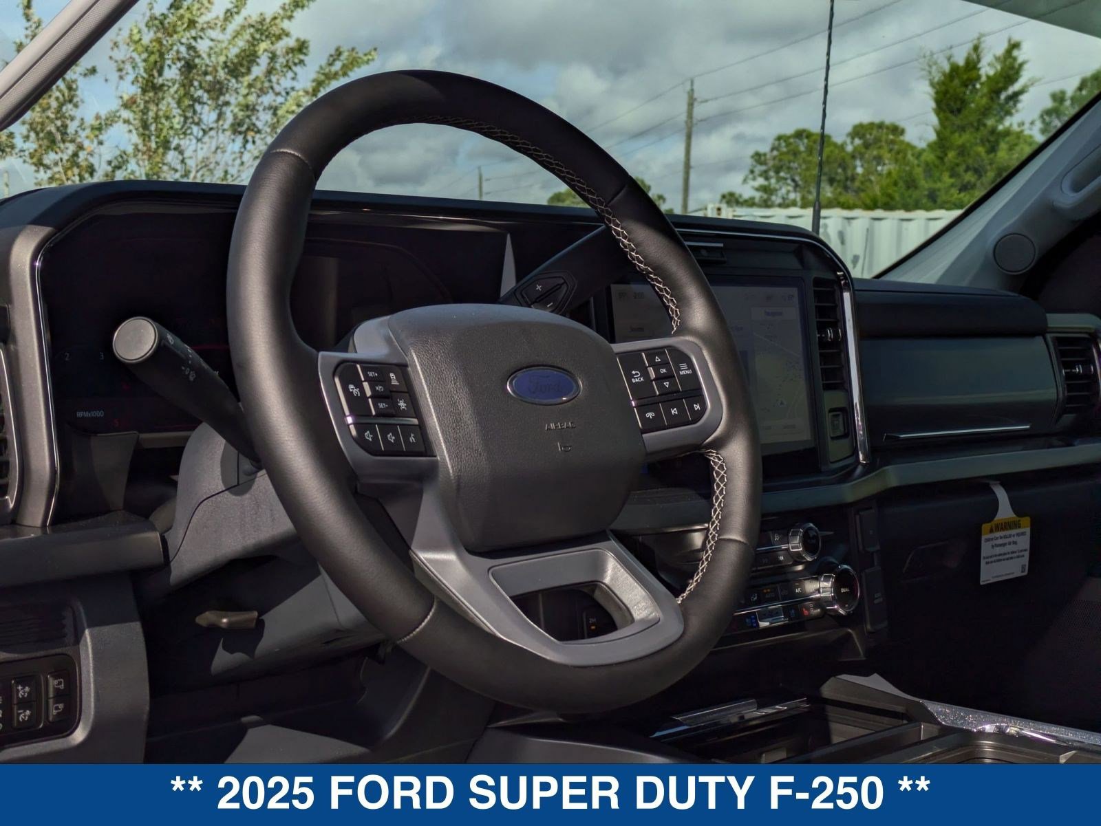 New 2025 Ford F250 Lariat w/ Lariat Ultimate Package image 44