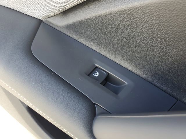 Certified 2025 Volkswagen Tiguan S image 14