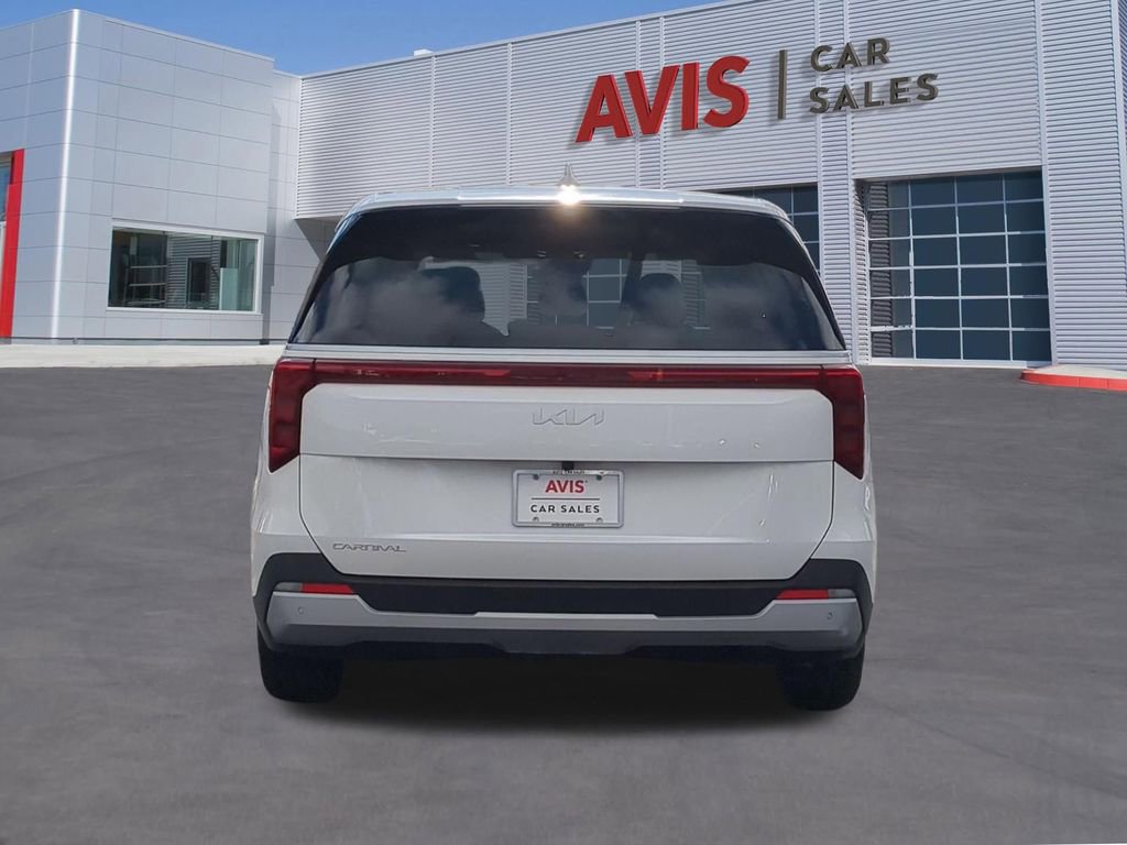Used 2025 Kia Carnival LXS image 7