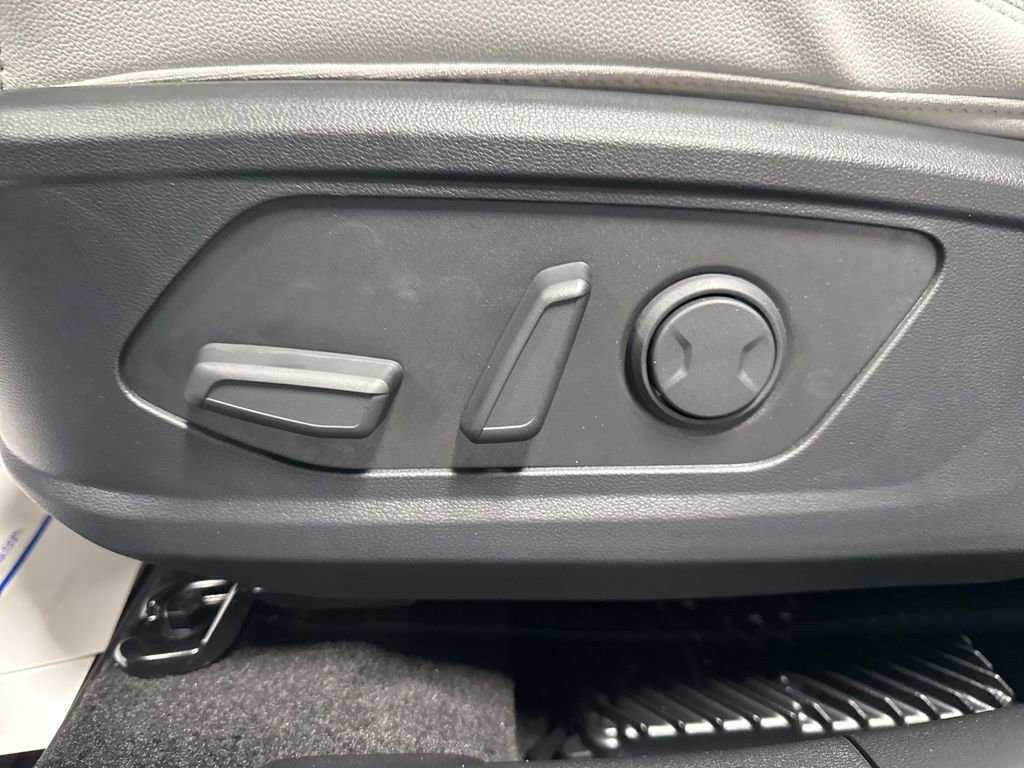 New 2026 Hyundai Santa Cruz Limited image 10