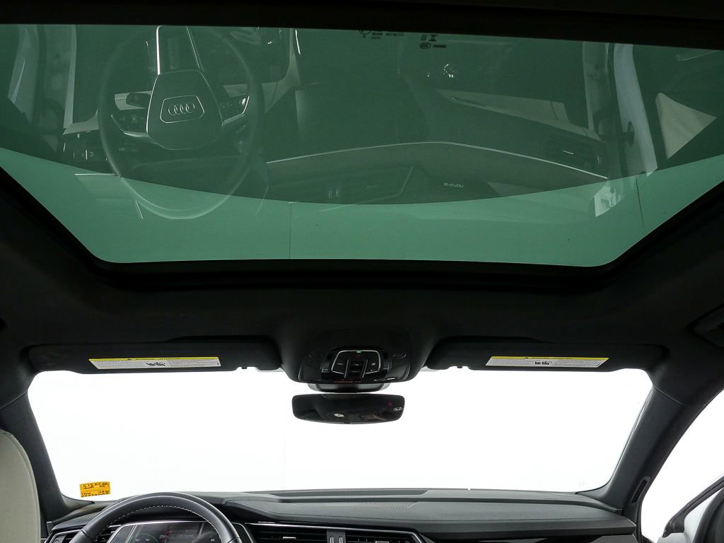 Certified 2024 Audi Q8 e-tron Premium Plus AWD/4WD image 20