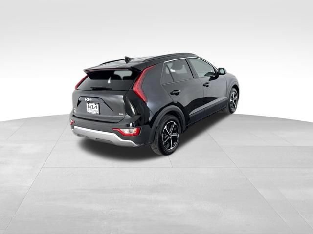 Certified 2024 Kia Niro EX FWD image 7