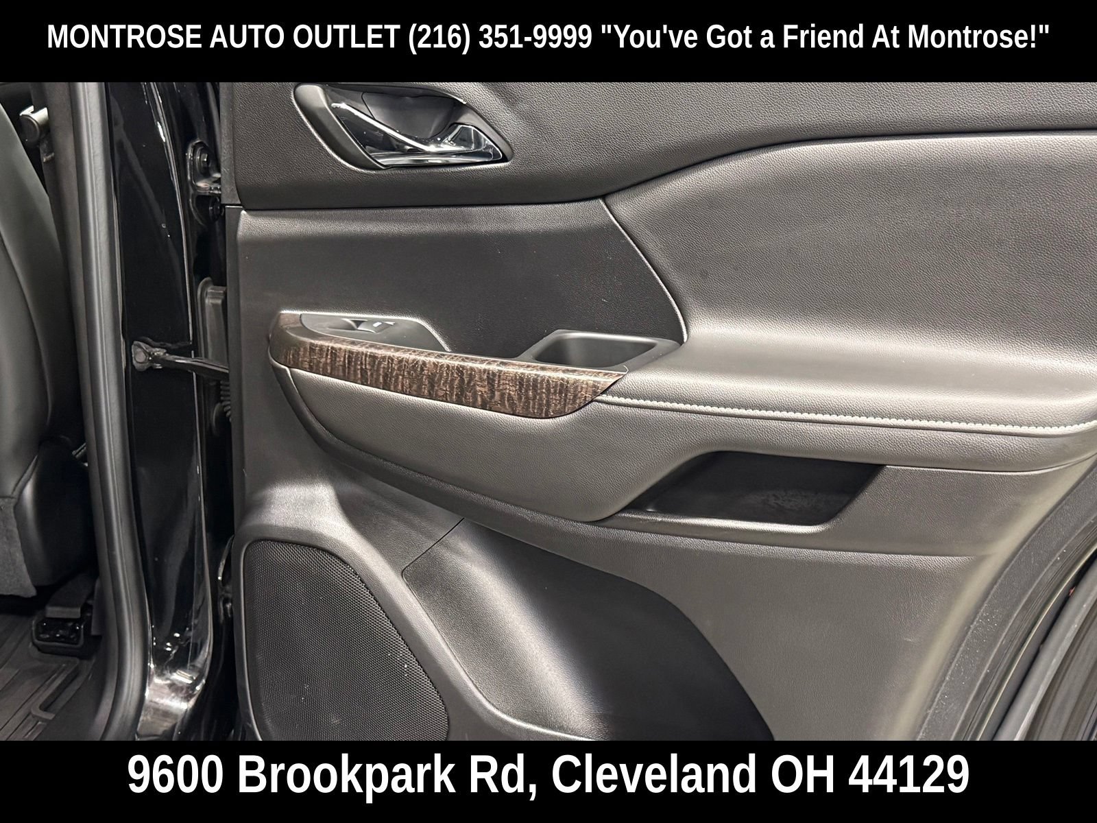 Used 2023 GMC Acadia Denali w/ Black Diamond Edition AWD/4WD image 49