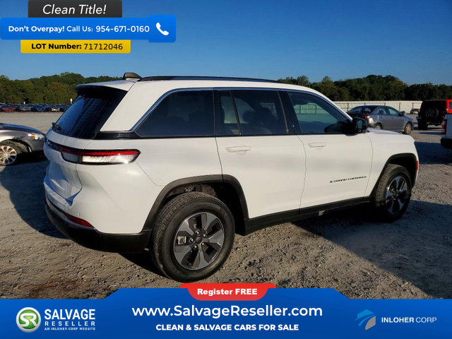 Used 2022 Jeep Grand Cherokee Limited 4xe w/ Luxury Tech Group II AWD/4WD image 4