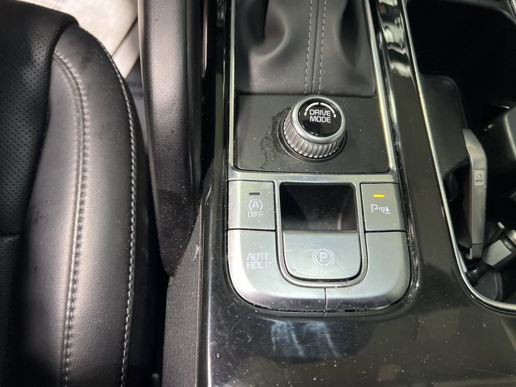 Used 2025 Kia Telluride S image 37