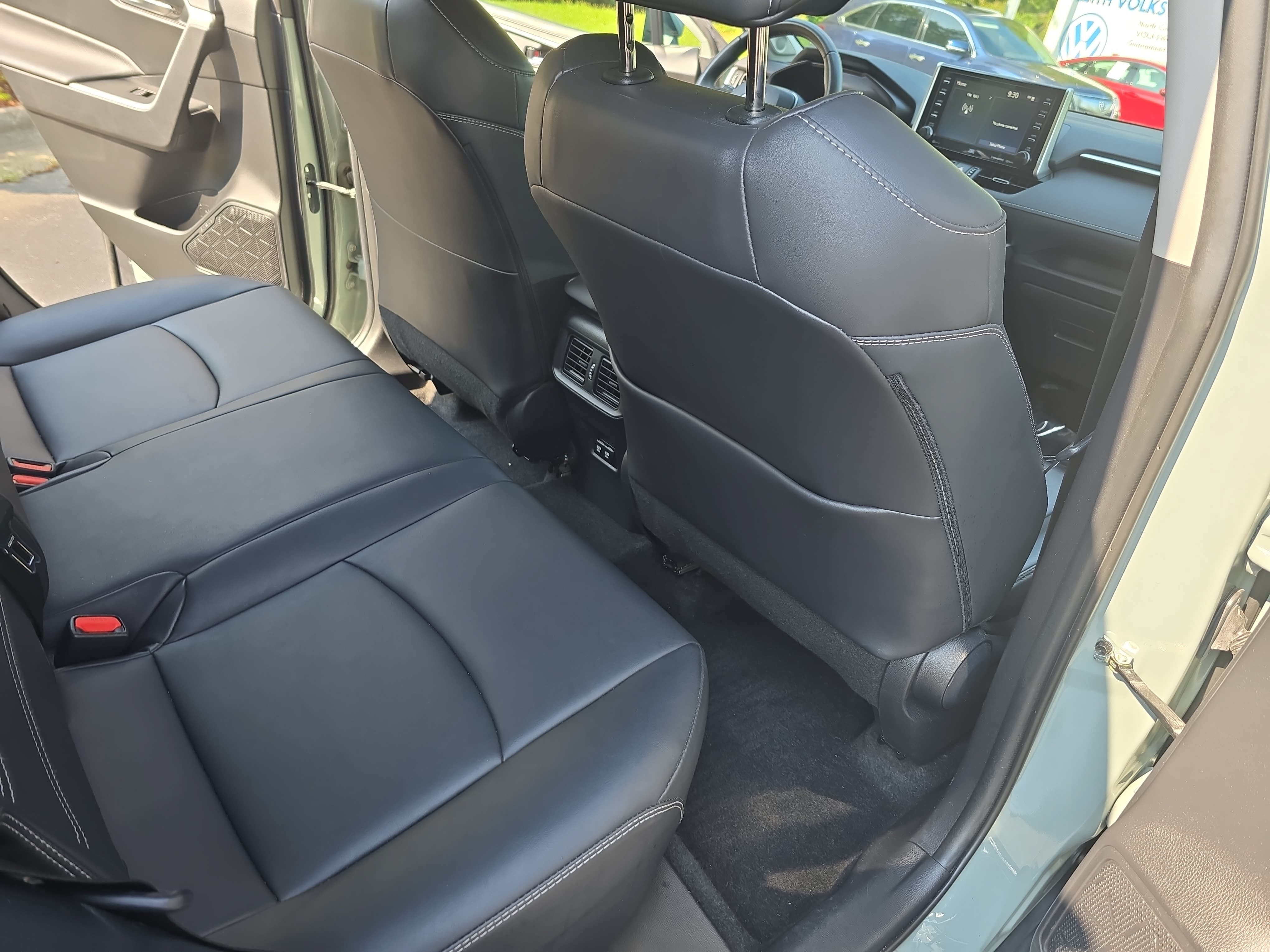 Used 2020 Toyota RAV4 XLE Premium AWD/4WD image 11