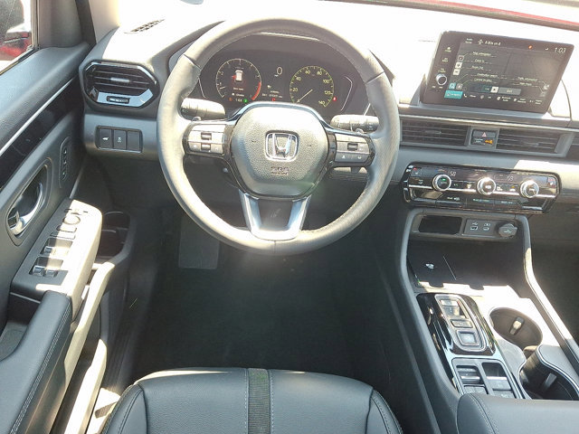 Certified 2025 Honda Pilot Touring image 14
