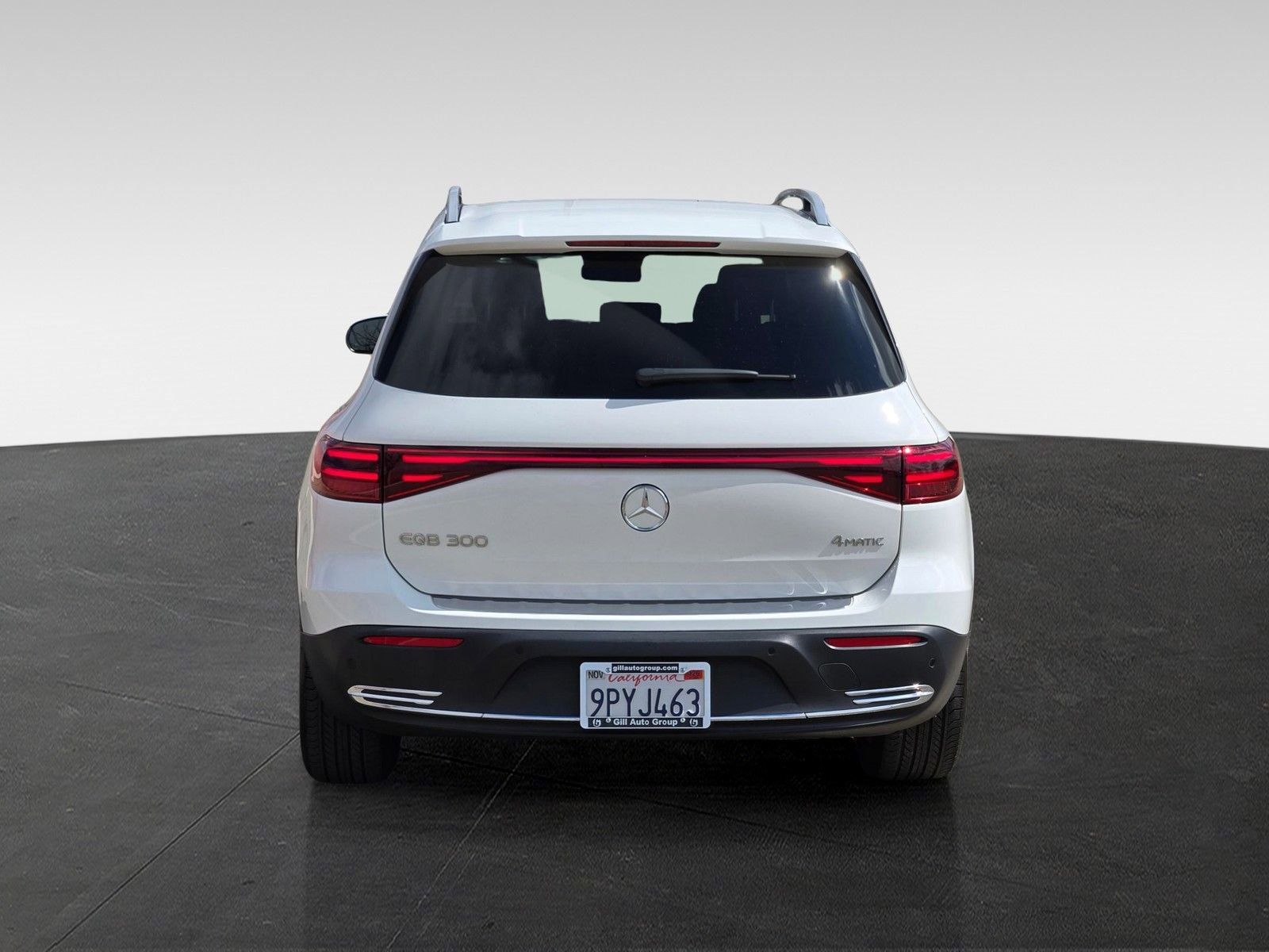 Used 2024 Mercedes-Benz EQB 300 4MATIC image 5