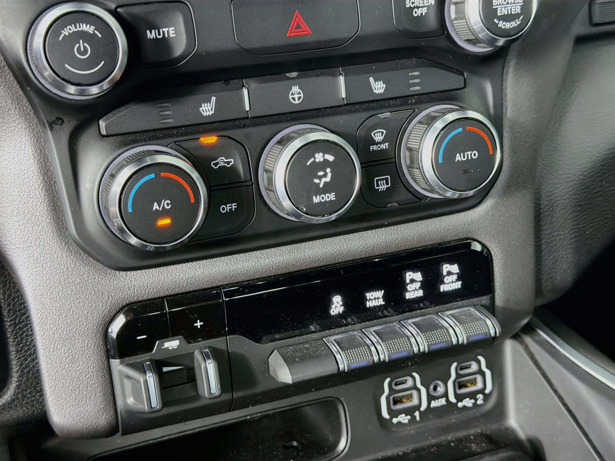 Used 2021 RAM 1500 Big Horn AWD/4WD image 22