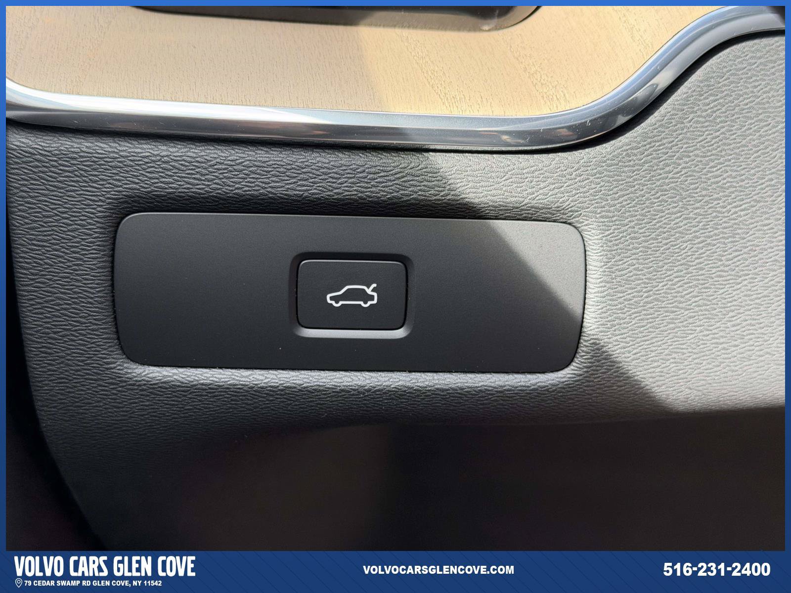 Used 2026 Volvo XC60 B5 Plus w/ Climate Package AWD/4WD image 20