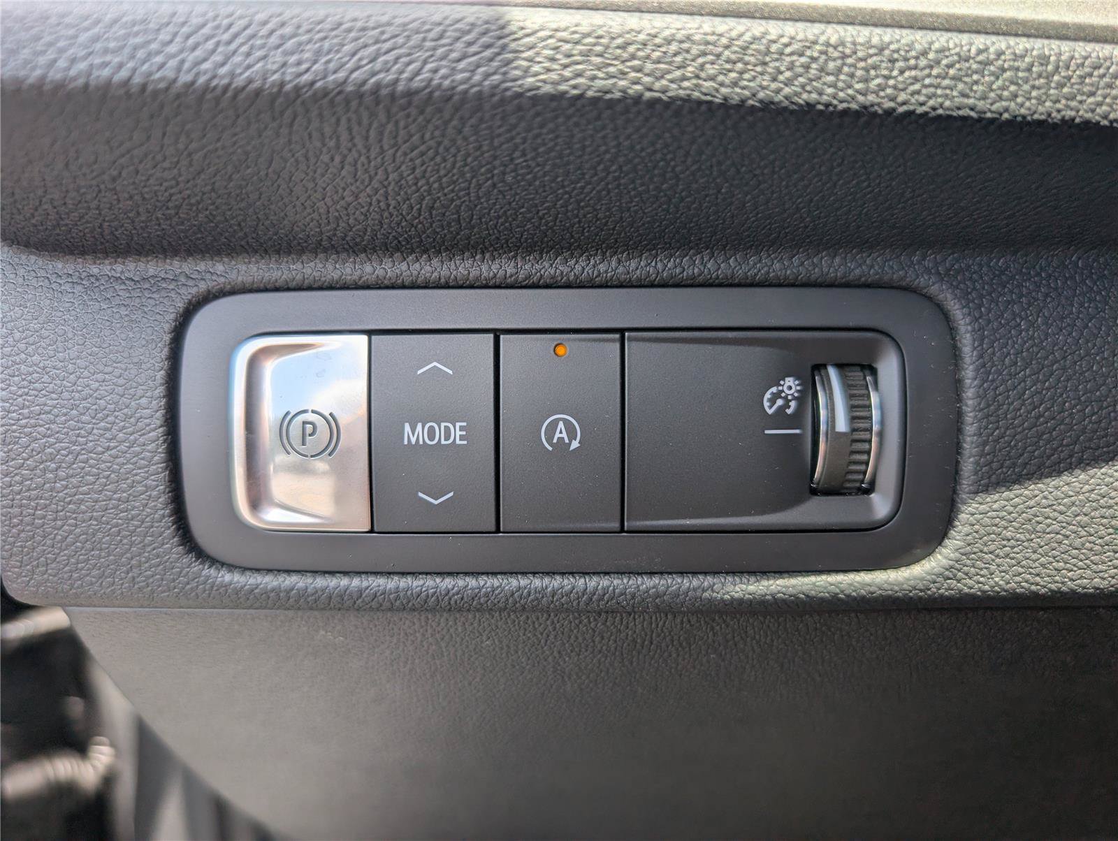New 2026 Chevrolet Traverse LT w/ Driver Confidence Package FWD image 28