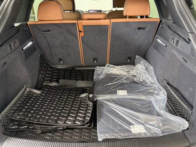 Used 2025 Audi Q5 2.0T Premium w/ Convenience Plus Package image 23