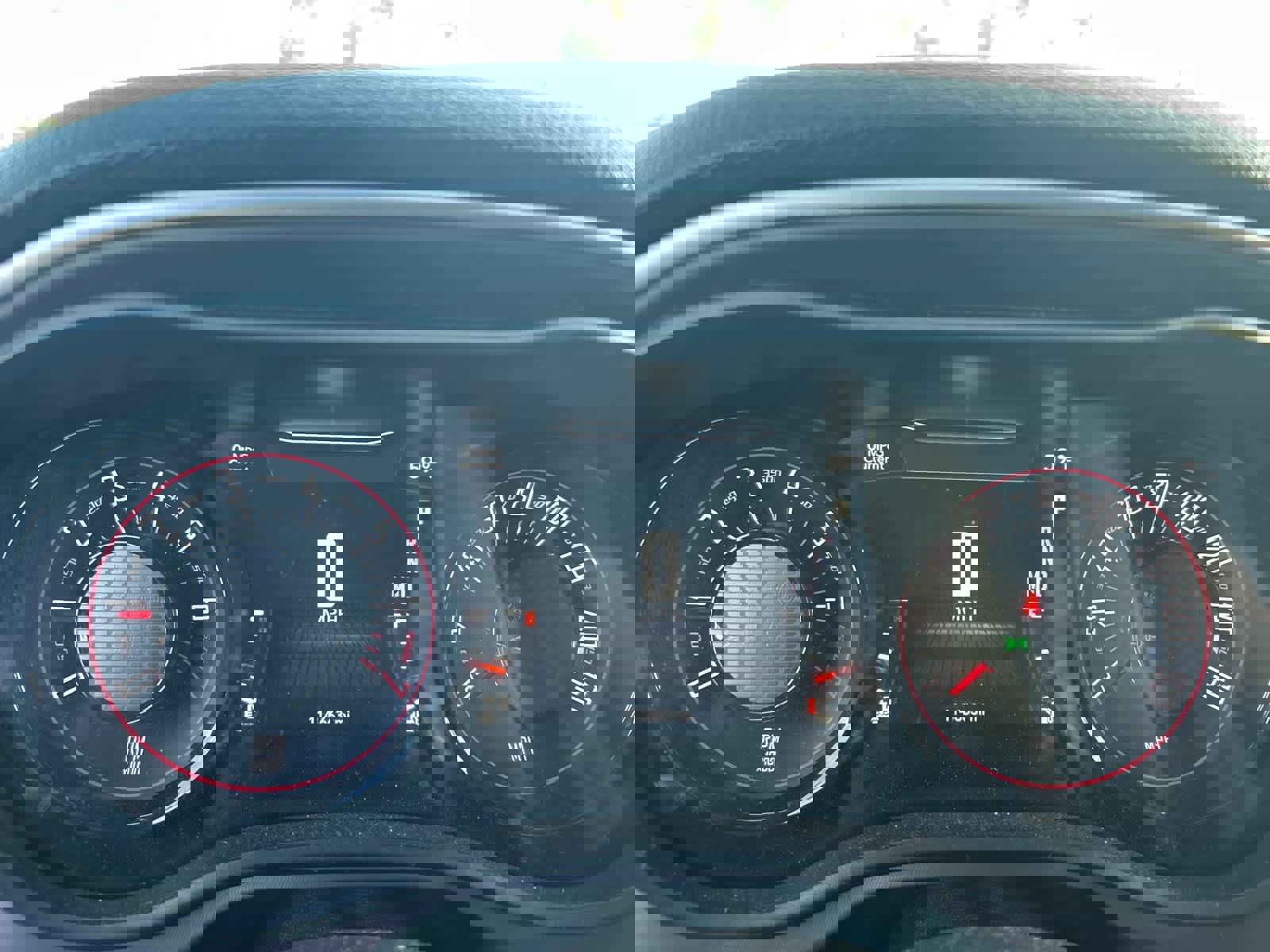 Used 2020 Dodge Challenger SXT w/ Driver Convenience Group image 31