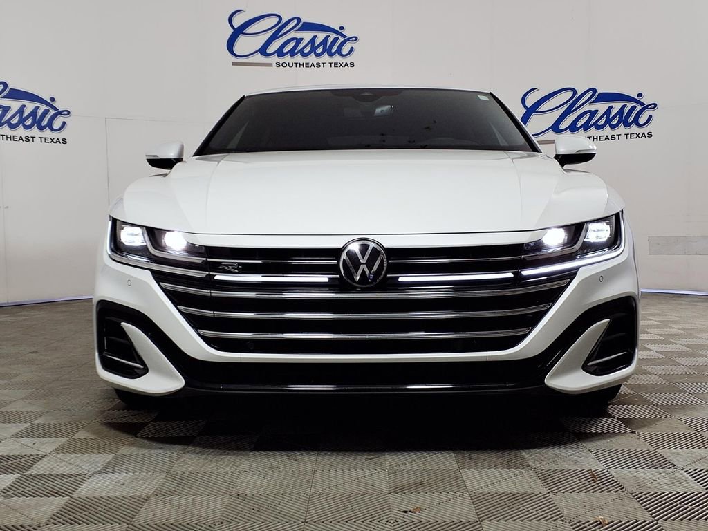 Used 2023 Volkswagen Arteon SE image 3