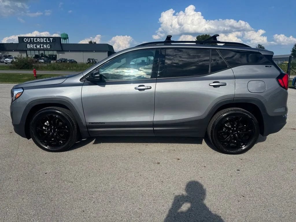 Used 2020 GMC Terrain SLT w/ Preferred Package AWD/4WD image 4