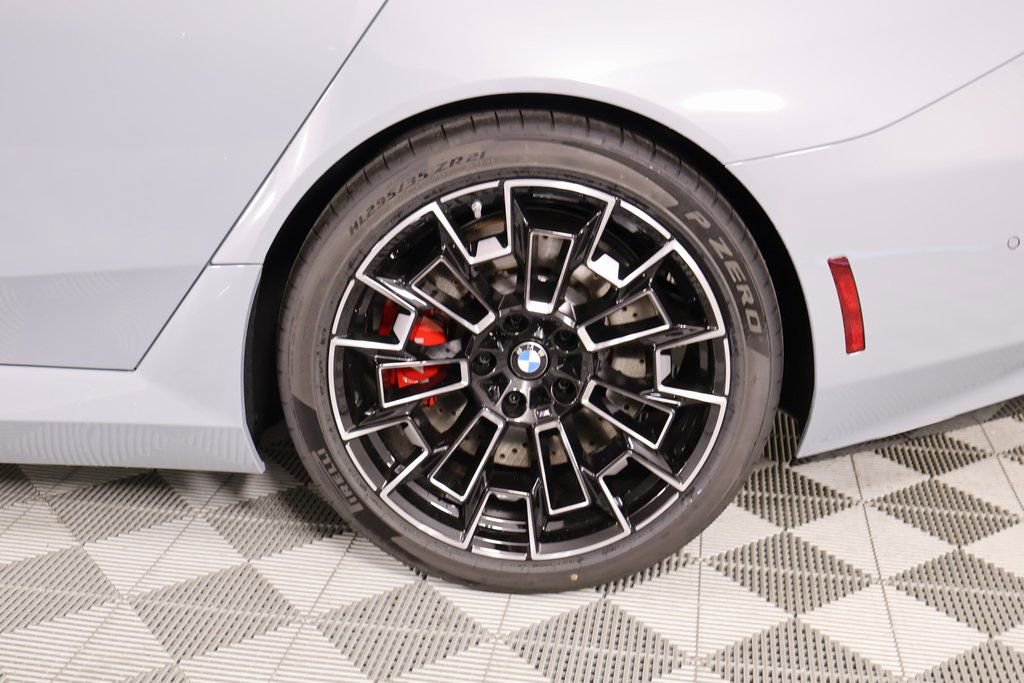 New 2026 BMW M5 Touring image 19