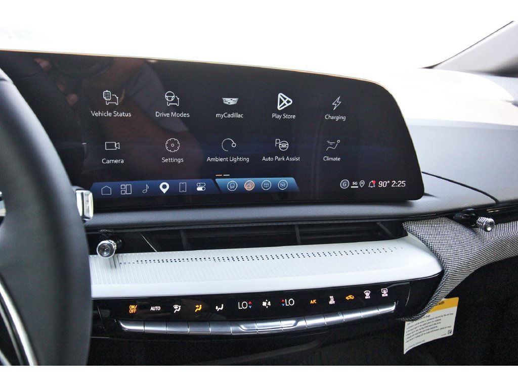 New 2027 Cadillac Optiq Premium Luxury AWD/4WD image 16