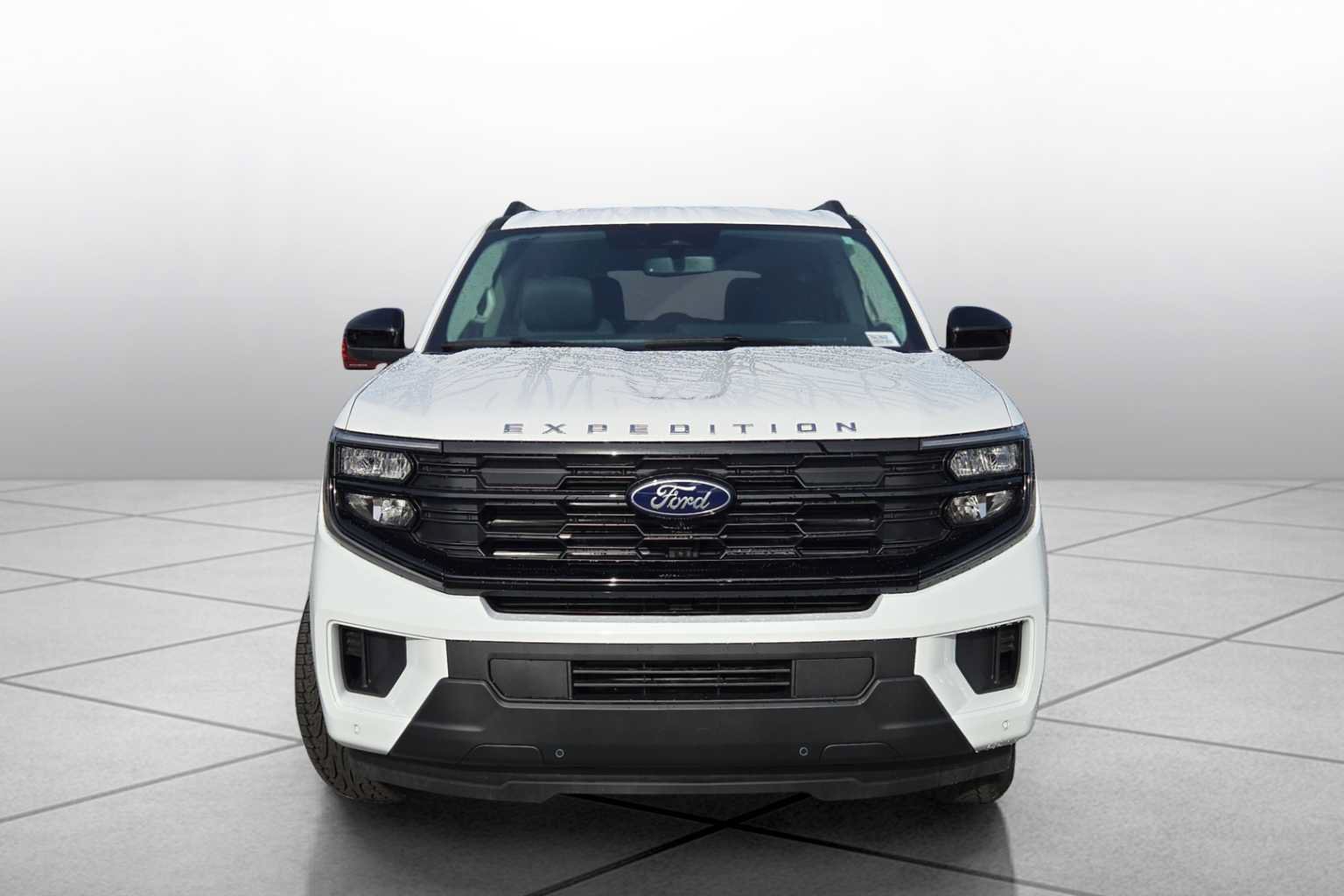 New 2026 Ford Expedition Max Active RWD image 3