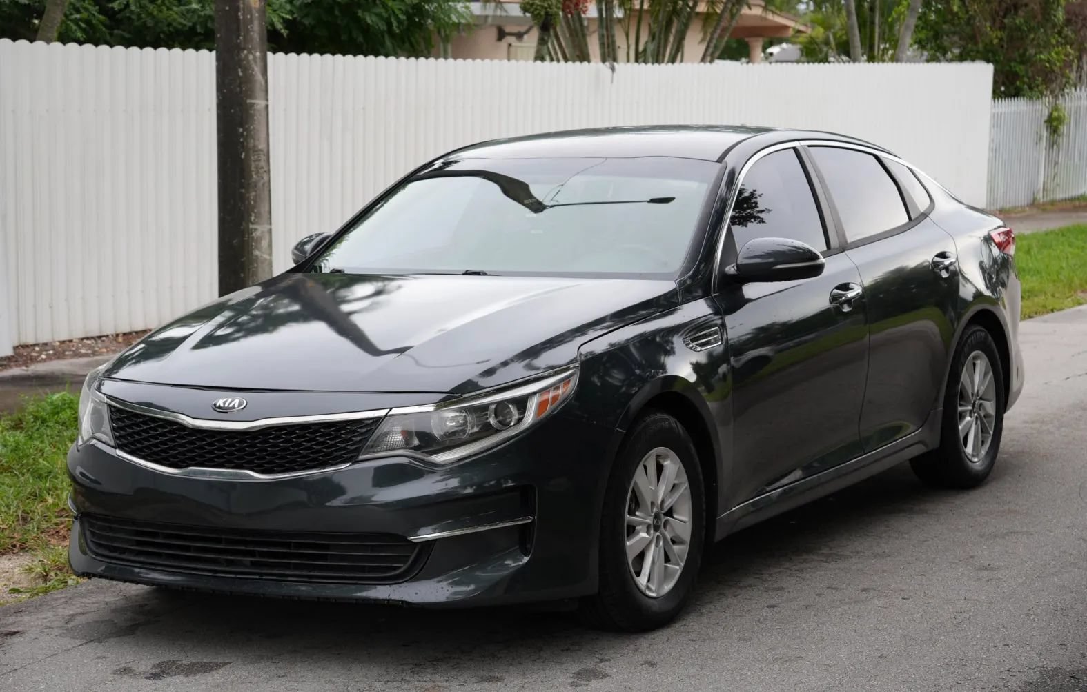 Used 2016 Kia Optima LX FWD image 4