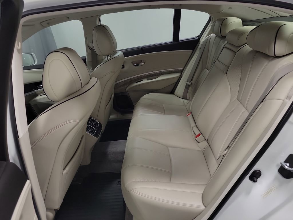 Used 2019 Acura RLX Sport Hybrid w/ Advance Pkg image 24