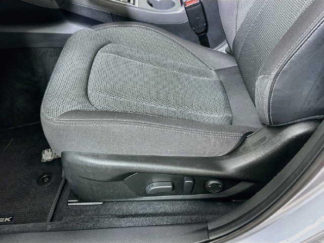 Certified 2024 Subaru Crosstrek 2.0i Premium AWD/4WD image 19