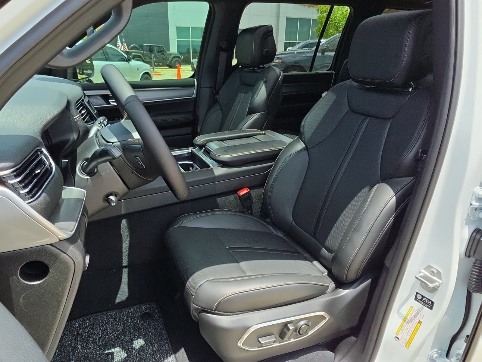 New 2026 Jeep Grand Wagoneer 4WD image 14
