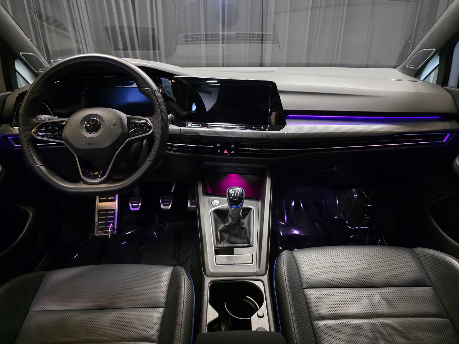 Used 2022 Volkswagen Golf R image 20