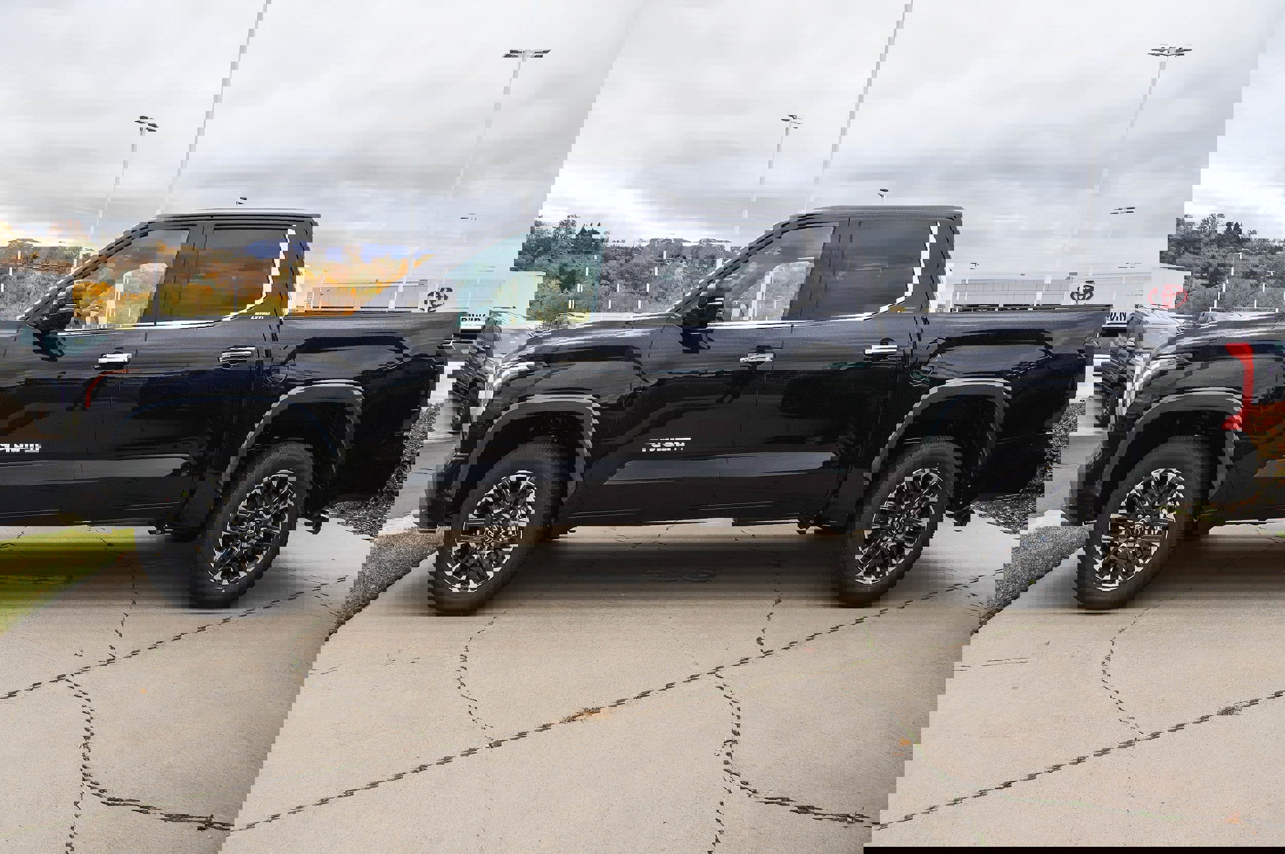 New 2026 Toyota Tundra Limited image 5