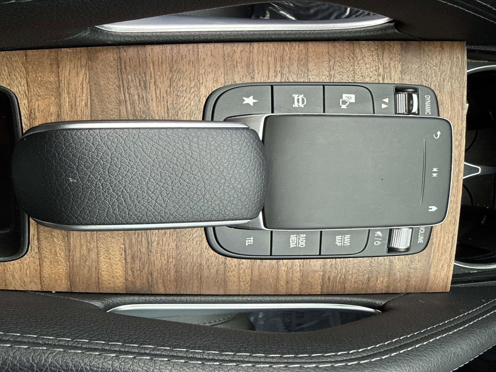 Used 2022 Mercedes-Benz GLE 350 4MATIC image 27