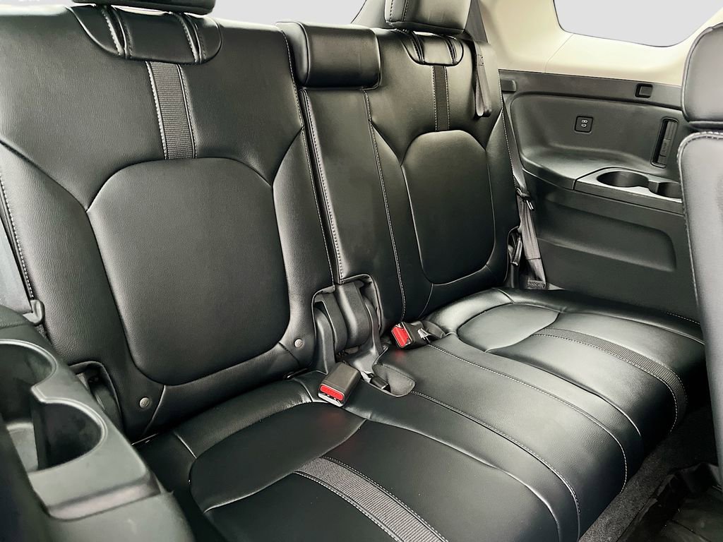 Used 2025 Honda Pilot EX-L image 26