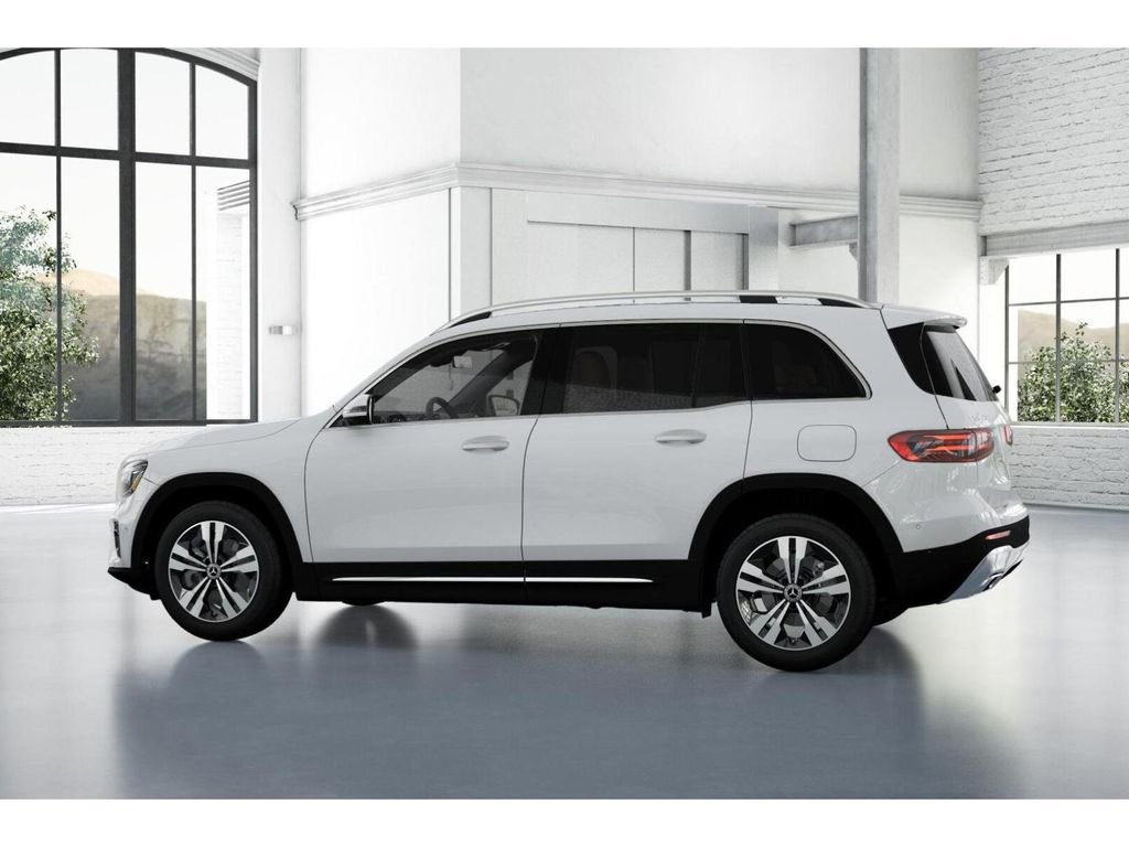 New 2026 Mercedes-Benz GLB 250 4MATIC image 32