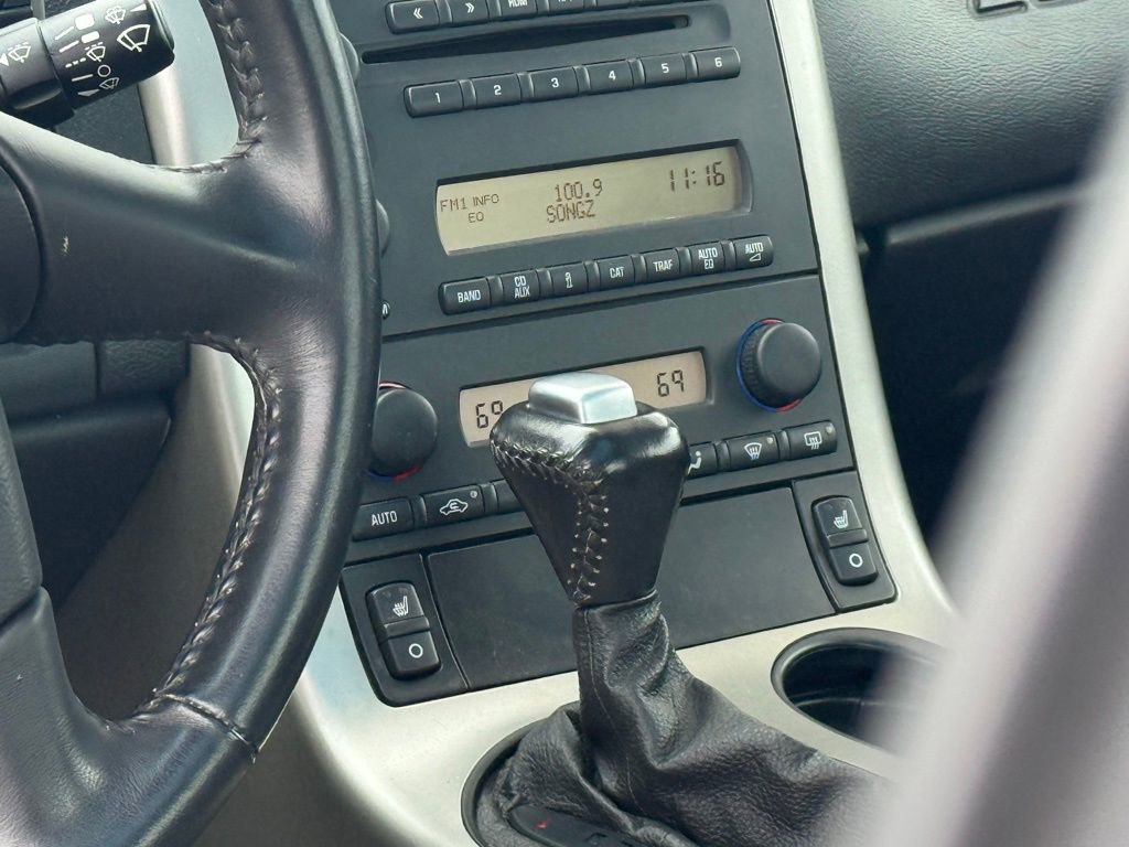 Used 2005 Chevrolet Corvette Coupe w/ Preferred Equipment Group image 24