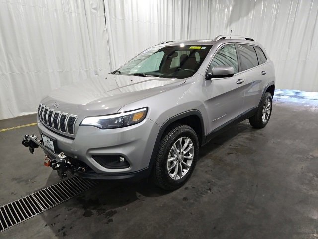 Used 2019 Jeep Cherokee Latitude Plus w/ Comfort/Convenience Group image 25
