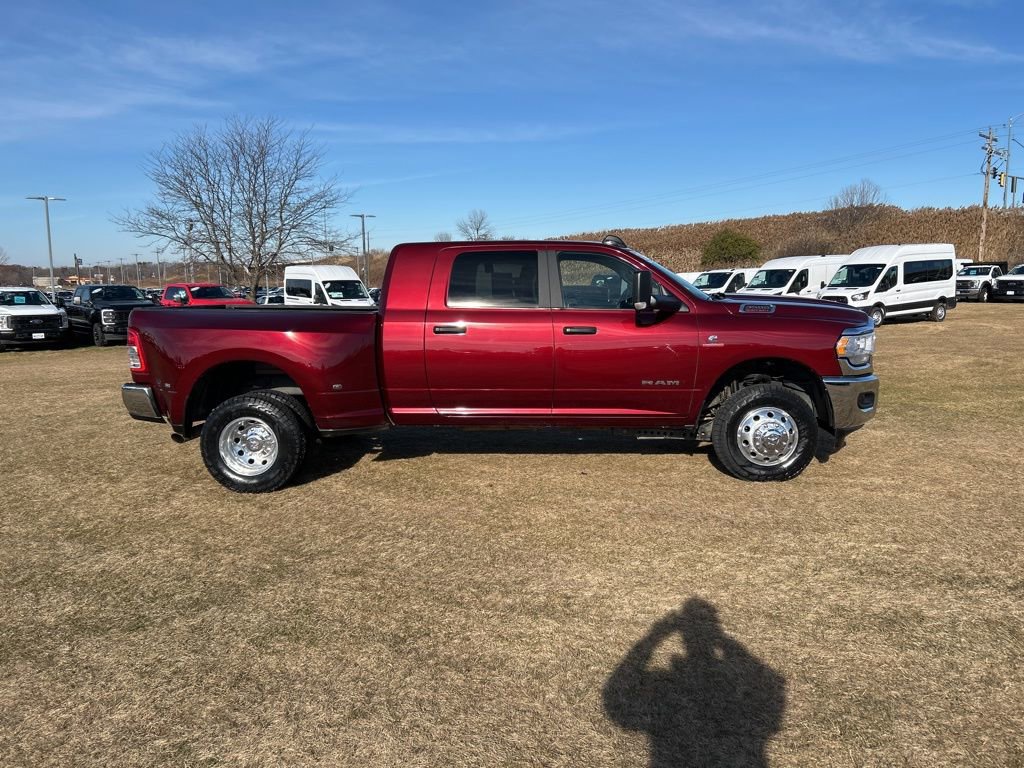 Used 2022 RAM 3500 Big Horn AWD/4WD image 6