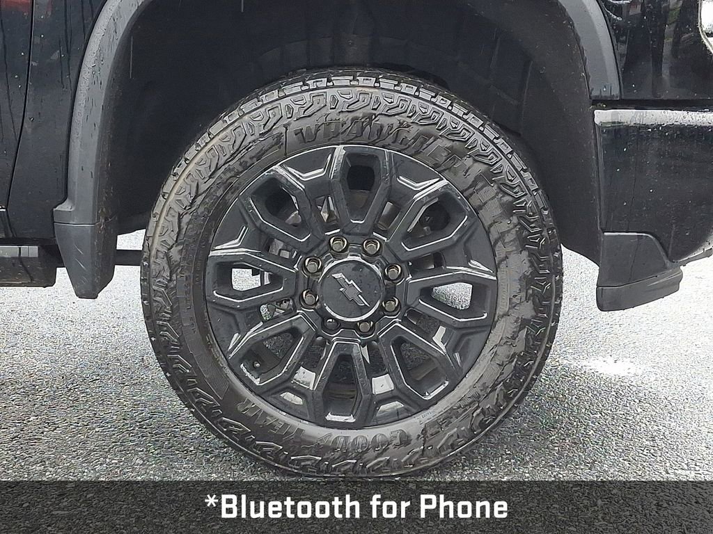 Used 2025 Chevrolet Silverado 2500 High Country w/ Midnight Edition image 10