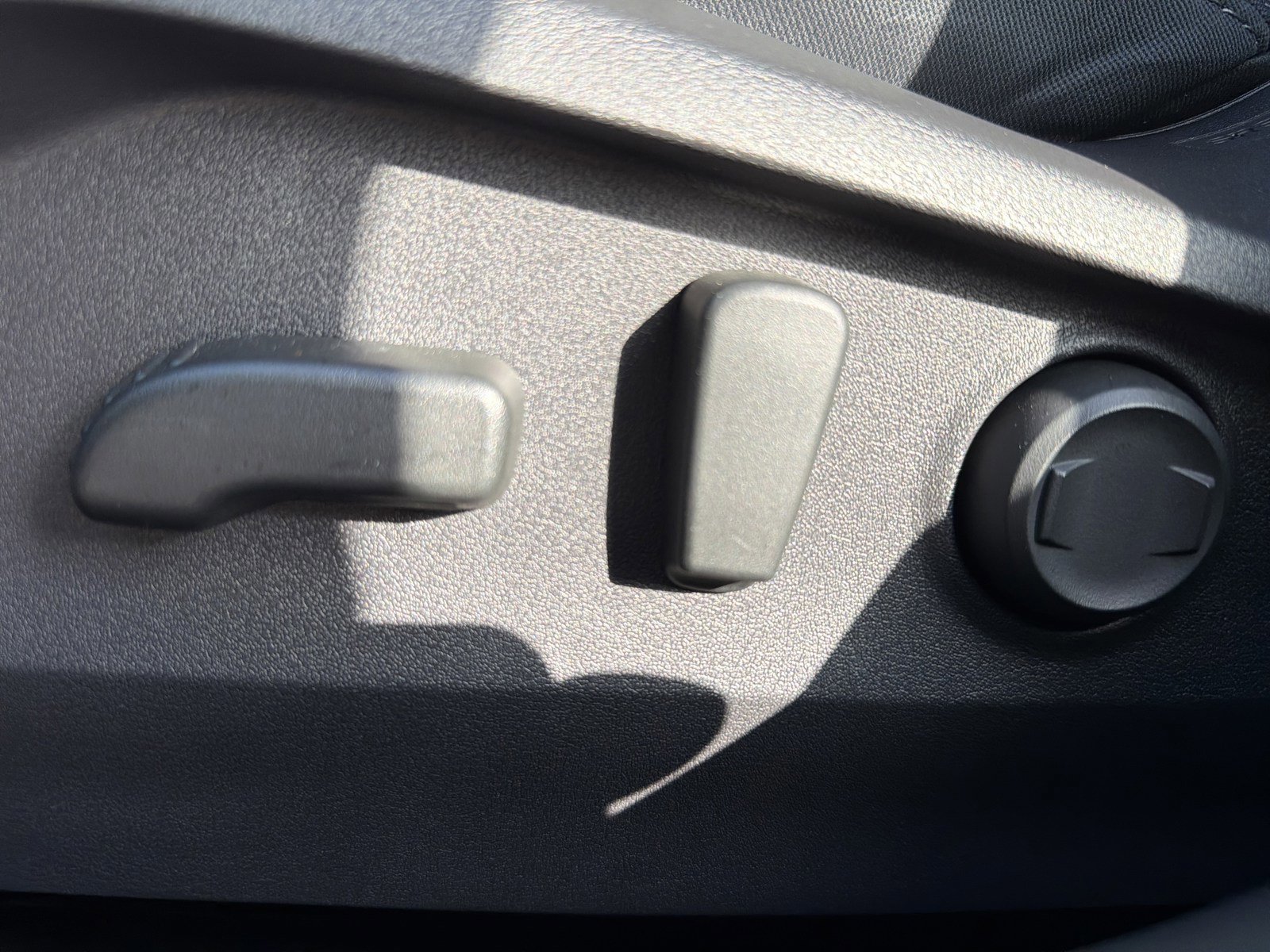 Certified 2025 Subaru Outback Premium w/ Popular Package #1A AWD/4WD image 20