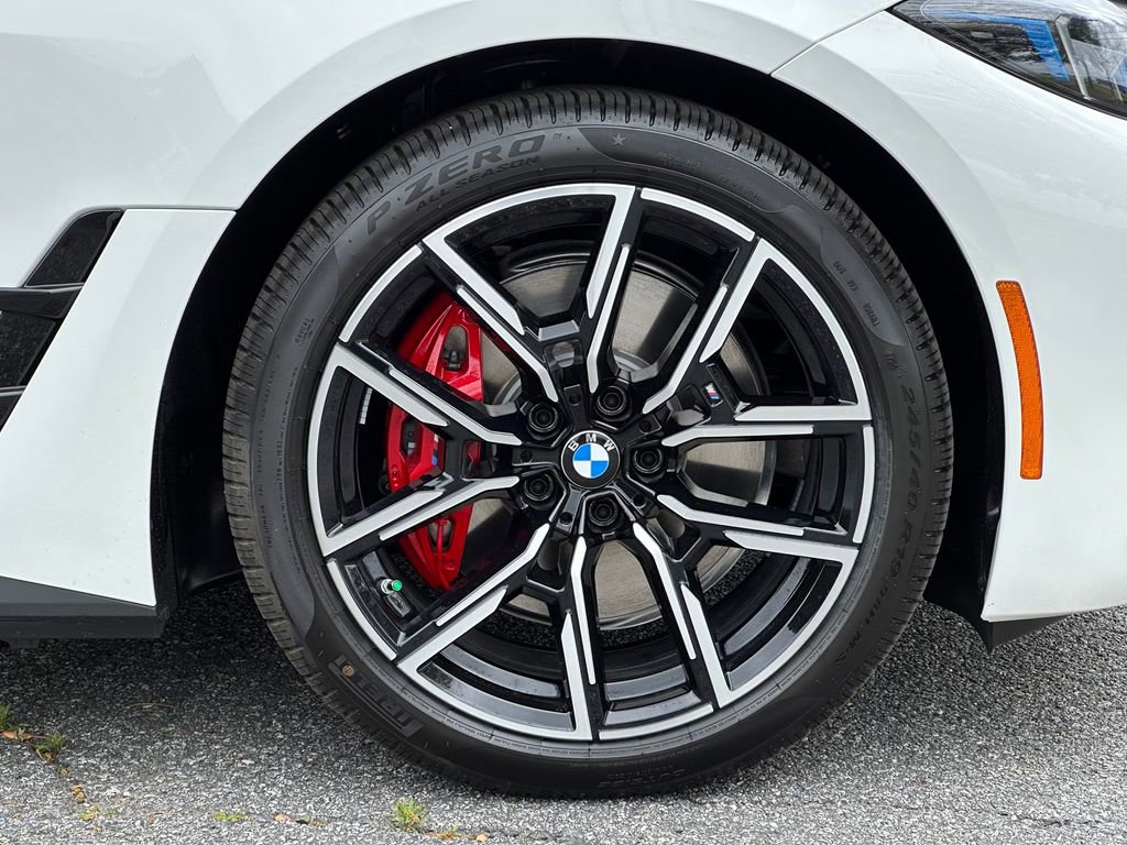 Used 2026 BMW i4 eDrive40 w/ M Sport Package image 13